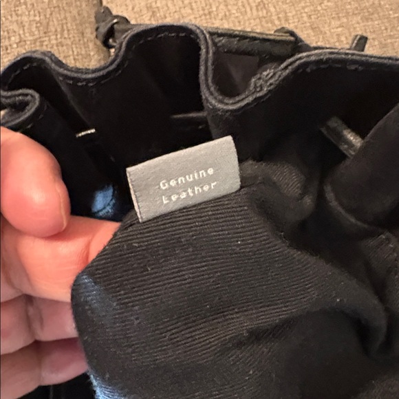 Elegant JJill Black Leather Shoulder Bag Purse
Handbag Magnet Closure - Picture 9 of 13